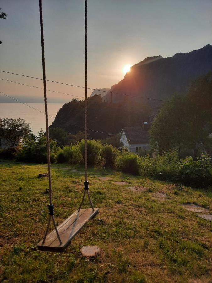 Jossingfjord Bed & Breakfast Sogndal Esterno foto